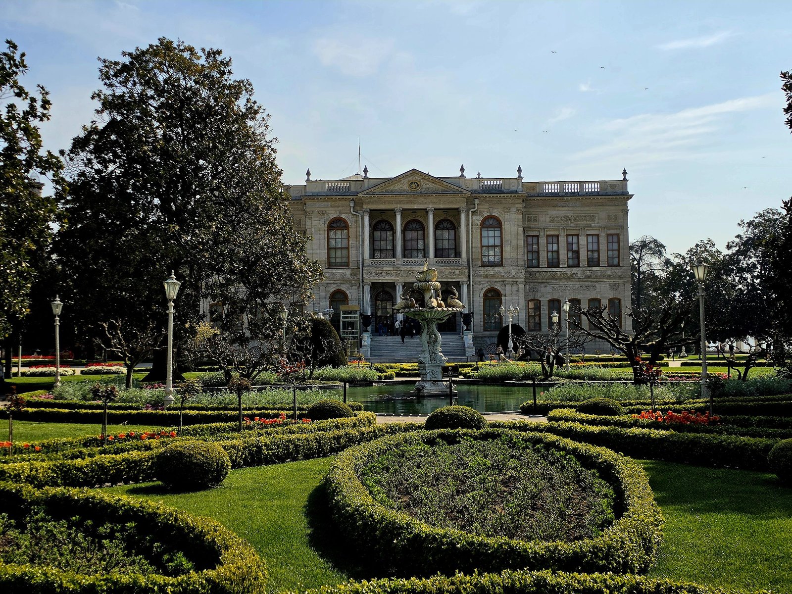 Dolmabahçe, Dolmabahçe