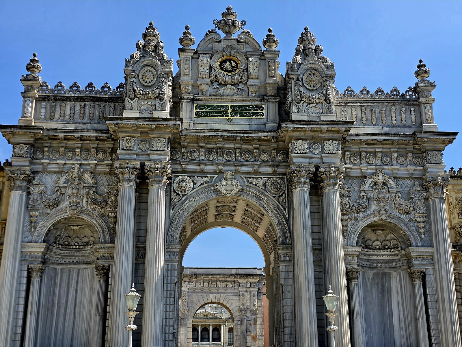Dolmabahçe, Dolmabahçe